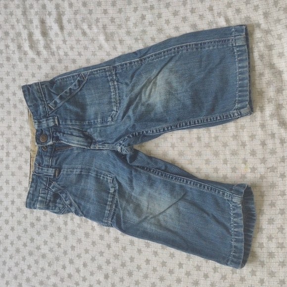 All Baby Gap BUNDLE - T-Shirt and Three Pairs of Pants - Picture 6 of 16